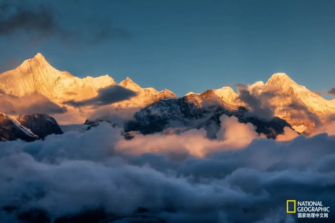 雨崩村自驾转山攻略,雨崩转山朝圣之旅