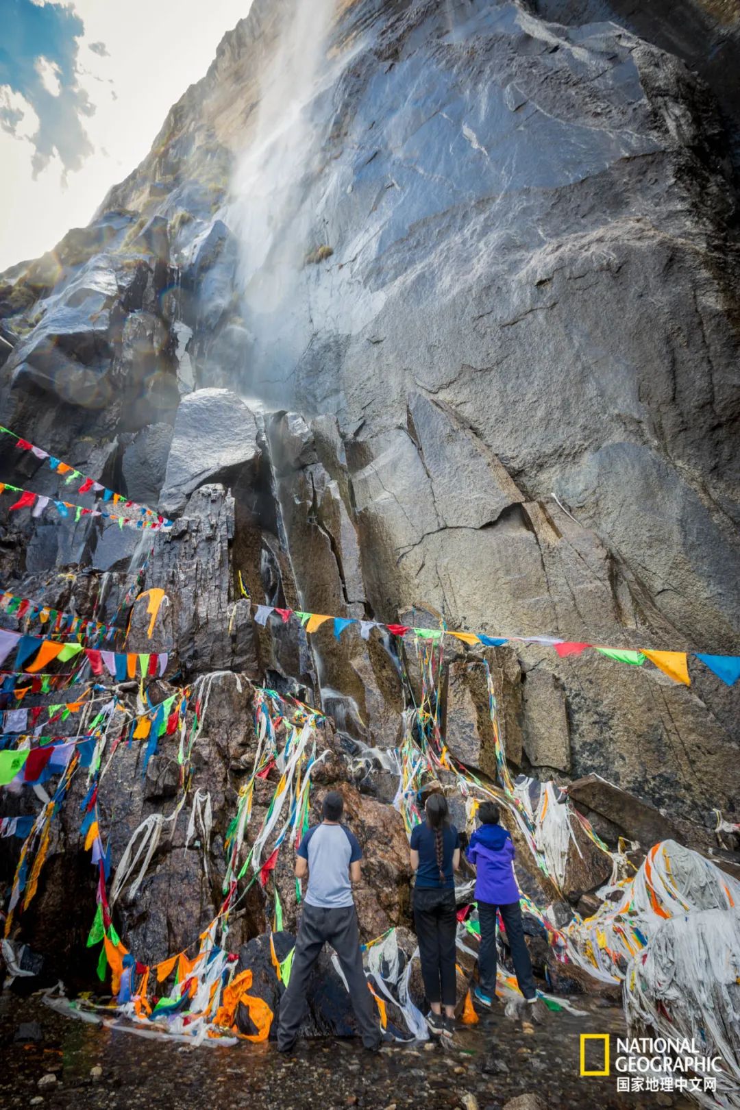 雨崩村自驾转山攻略,雨崩转山朝圣之旅
