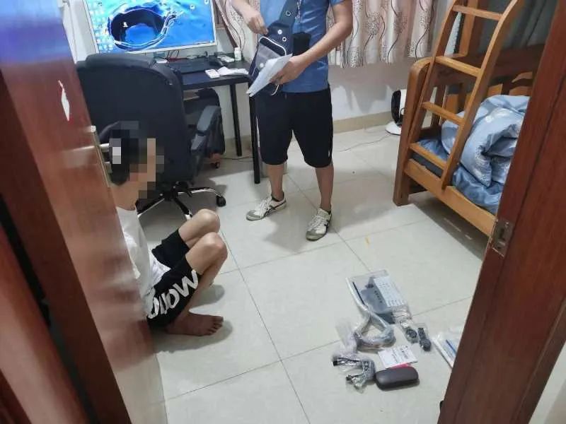 包装盒有防伪码东西是假货,包装是正品但是里边是假货