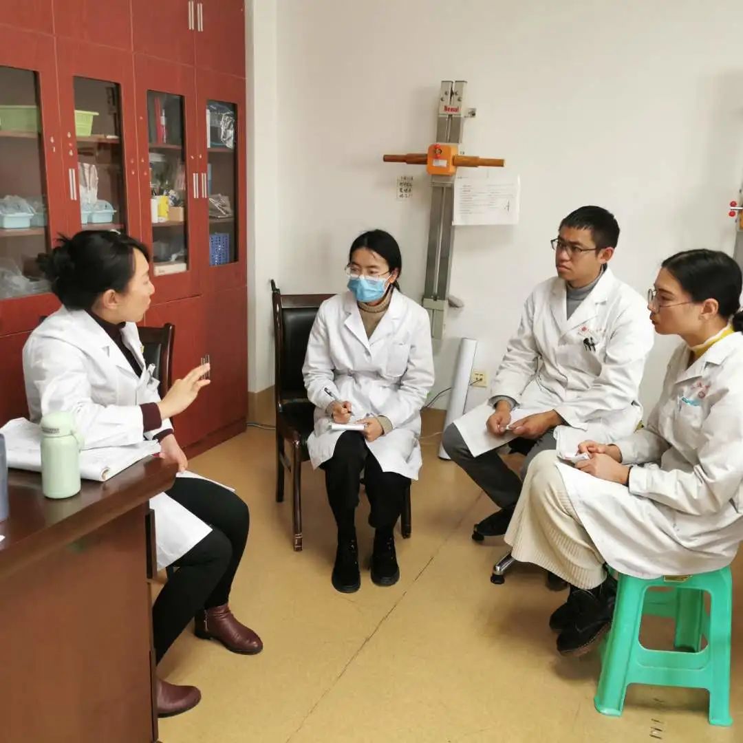 骨折后医生怎么处理,骨折后医生复位