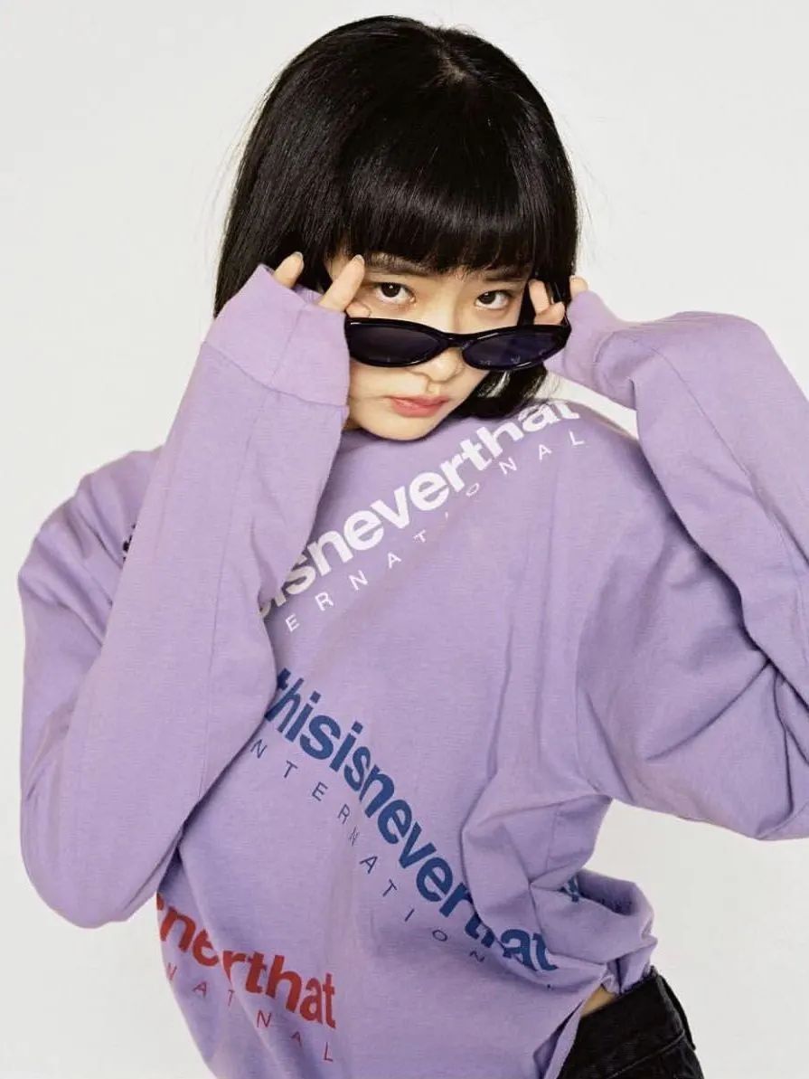 被刷屏的网红女孩,被霸屏的女孩