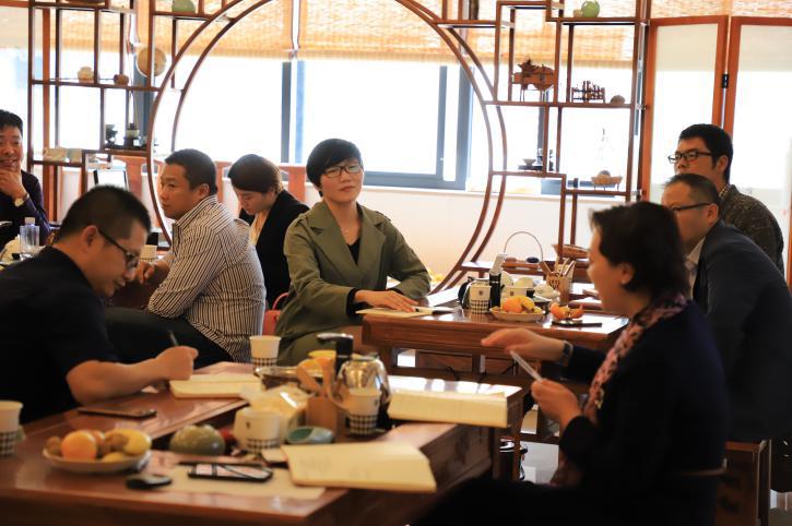 在学校骑自行车是什么体验,在学校骑摩托车是种什么样的体验