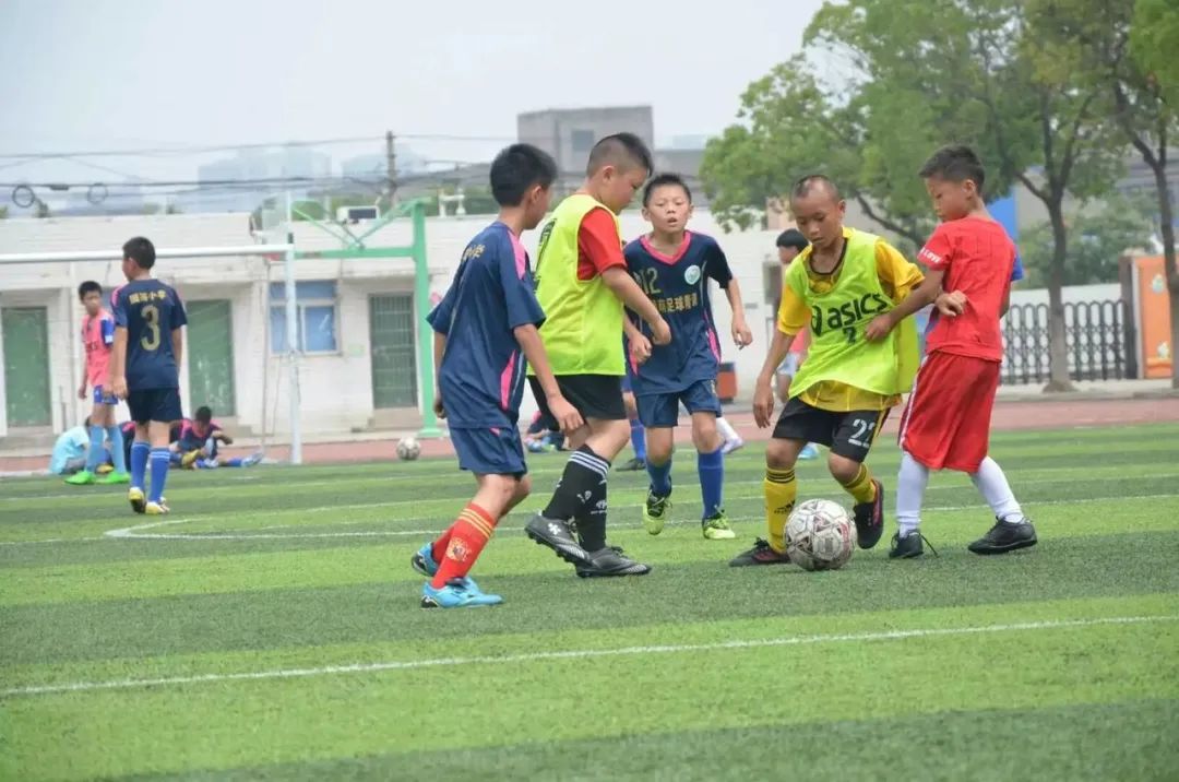 帅！河海实小足球小子荣登《人民日报》！