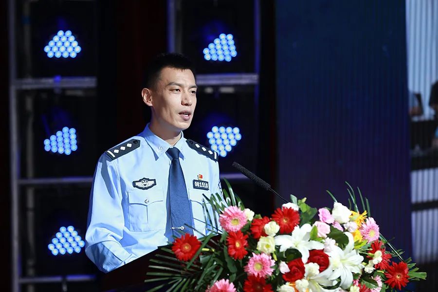 用行动践行使命以实效回应群众 (群众工作不忘初心牢记使命总结)