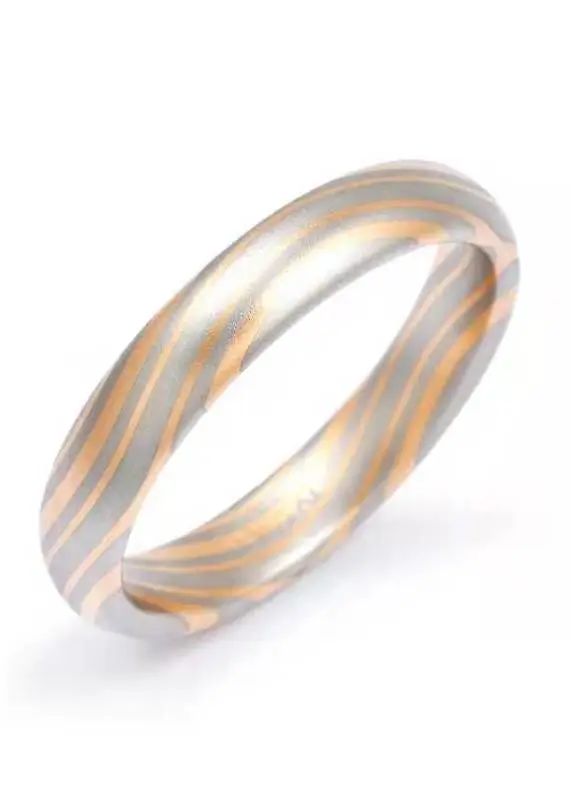 直到相拥相融的这一刻，我才发现你对我有多重要