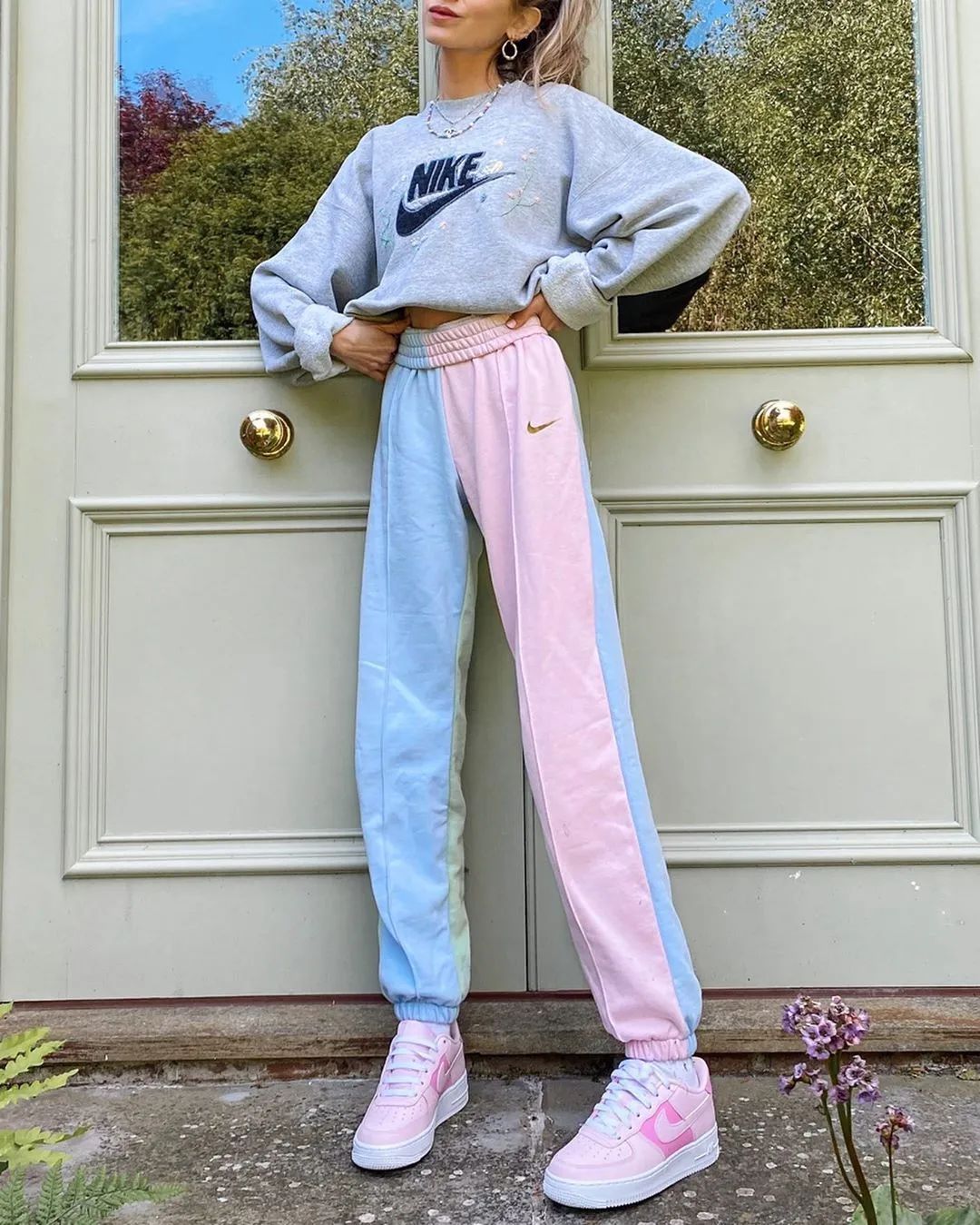 别追BM风了，今年做个NIKE女孩吧