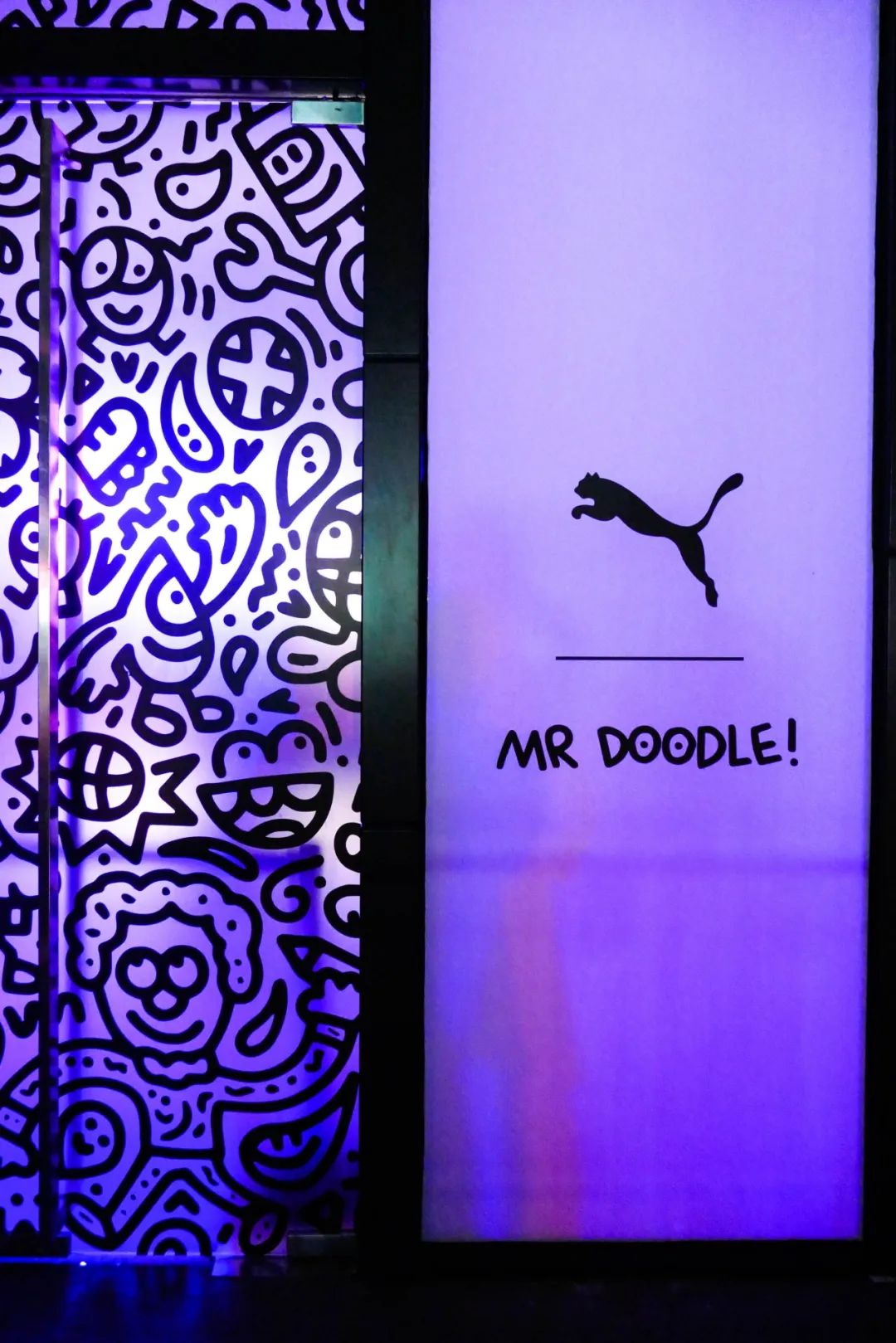 puma新款涂鸦红蓝两个配色,puma新出的联名