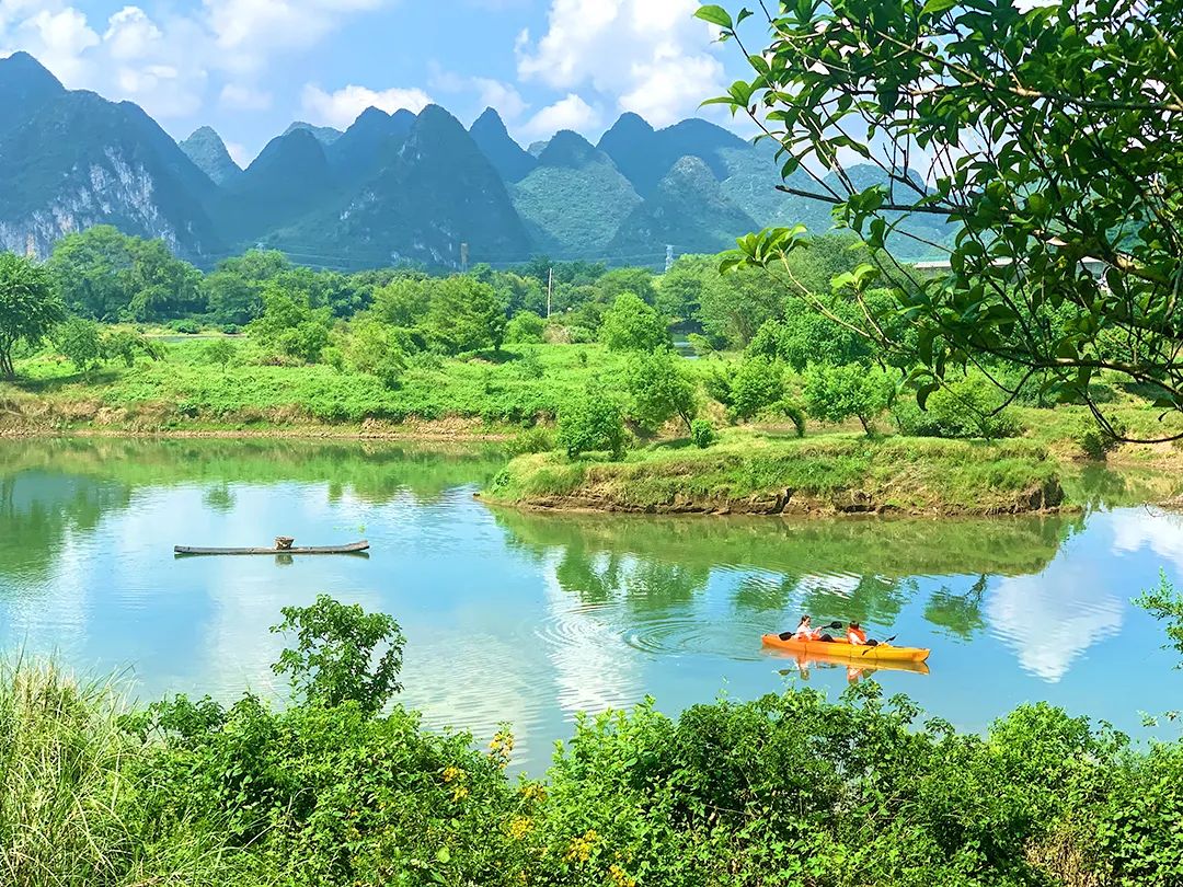 比买一送一还划算，全年不涨价！享山水画里329㎡双卧别墅，玩皮划艇漂流