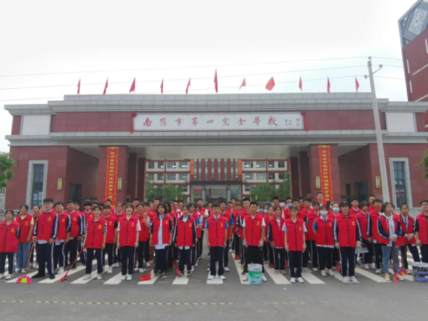 美化环境志愿者服务活动,美化环境志愿者先行