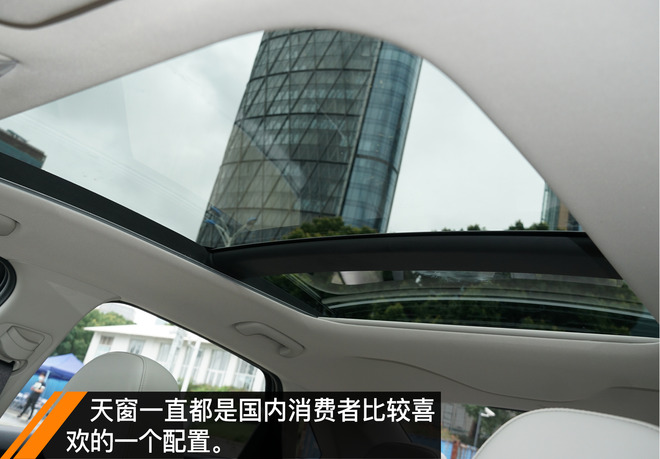 全新一代起亚k5介绍,超高的颜值全新起亚k5海外实车