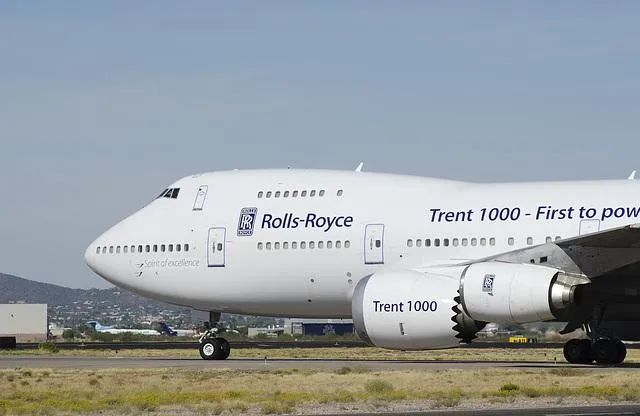 裁员900人,裁员1100人