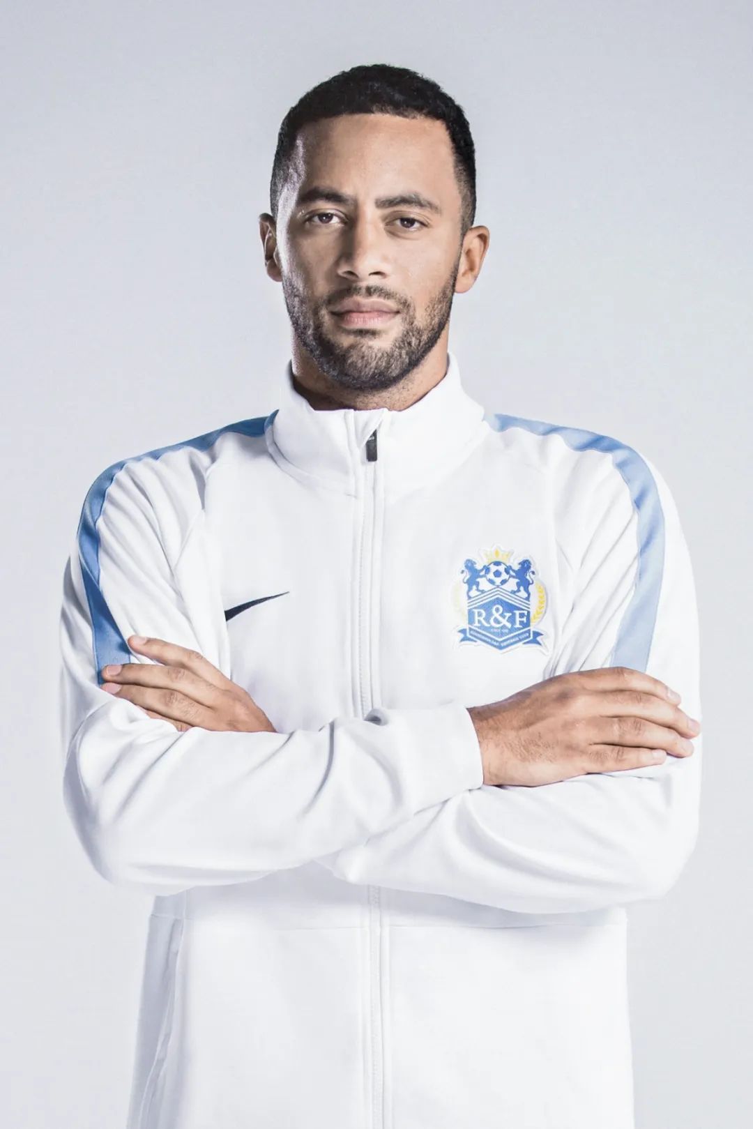 我们的全家福来啦!还有帅气的定妆照