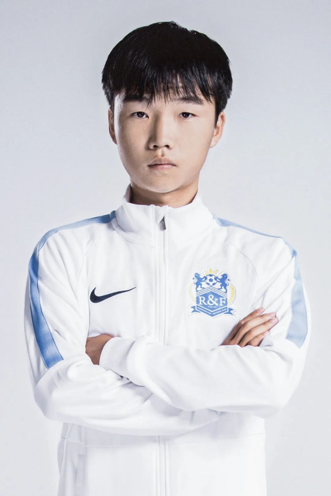 我们的全家福来啦!还有帅气的定妆照