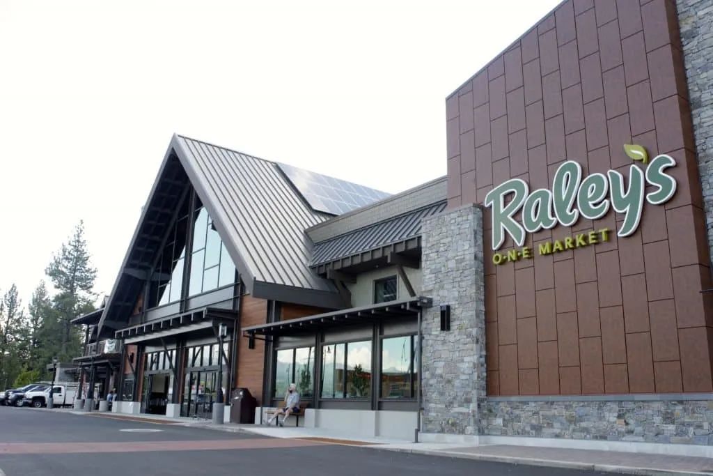 为什么这次的优衣库这么火爆,为什么最近优衣库这么火