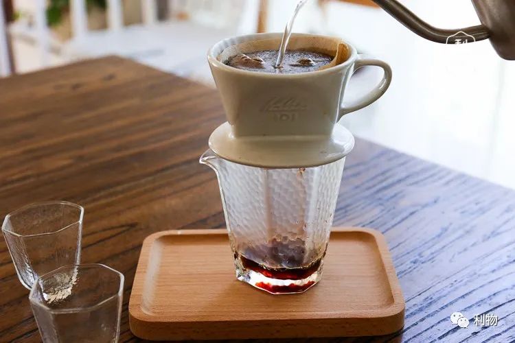 带你入坑,在家喝现磨咖啡需要哪些器具?我的家庭咖啡馆进化史(有福利)