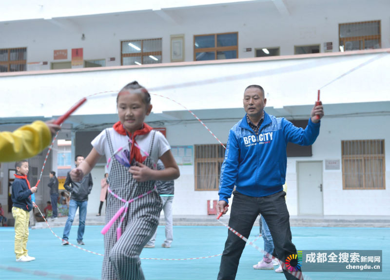 邛崃“亲人”为九寨发展贡献智慧和力量