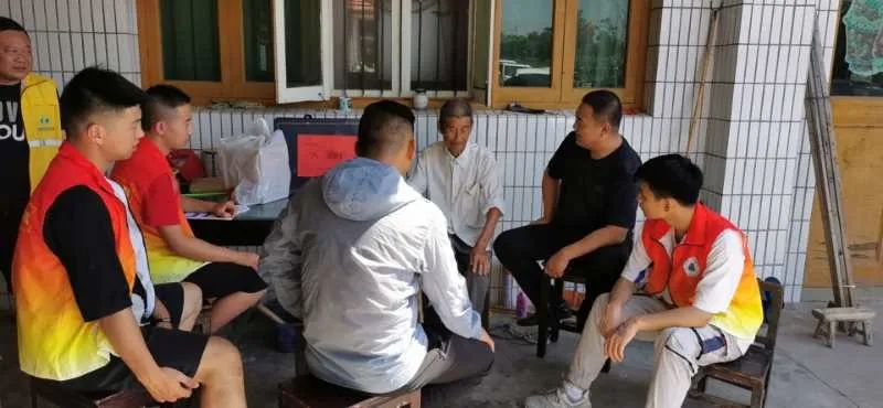 致敬老兵岁月静好,致敬老兵不忘初心牢记使命