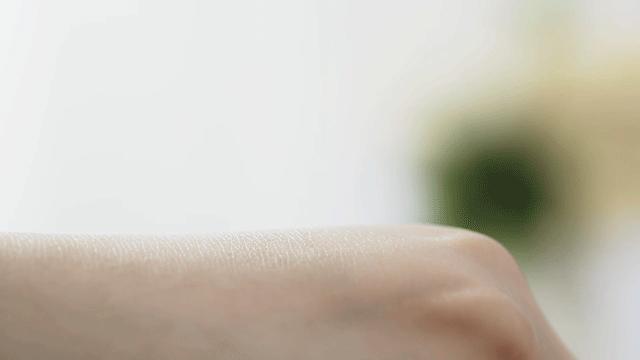 让脸上斑去掉,让脸上的皮肤变白