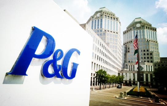 国际资讯｜LV入驻抖音、Burberry在深圳开设咖啡馆、美国LordTaylor百货破产、优衣库关闭韩国9家门店