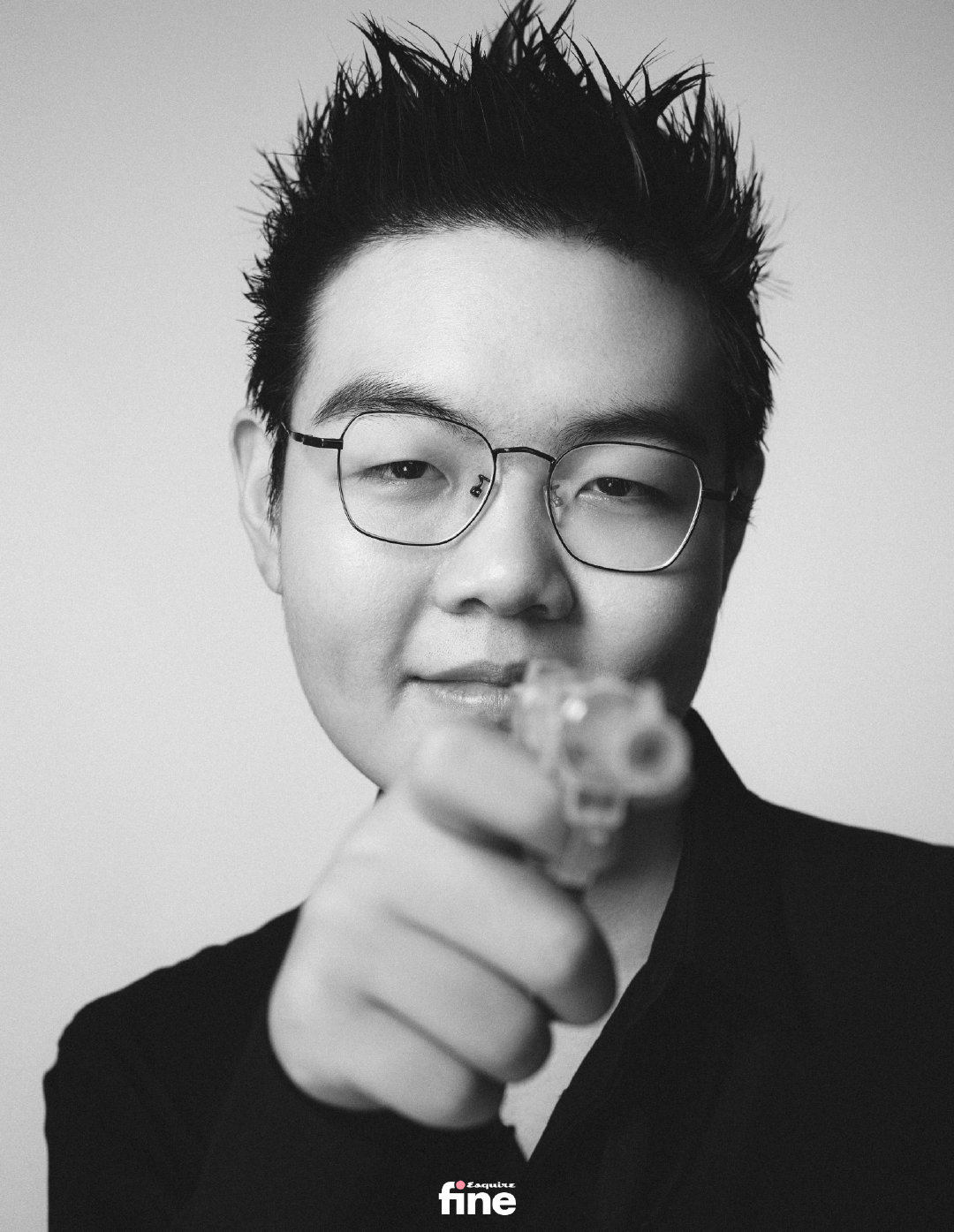 换上西装全员潮男TES时尚先生专访:凶不凶