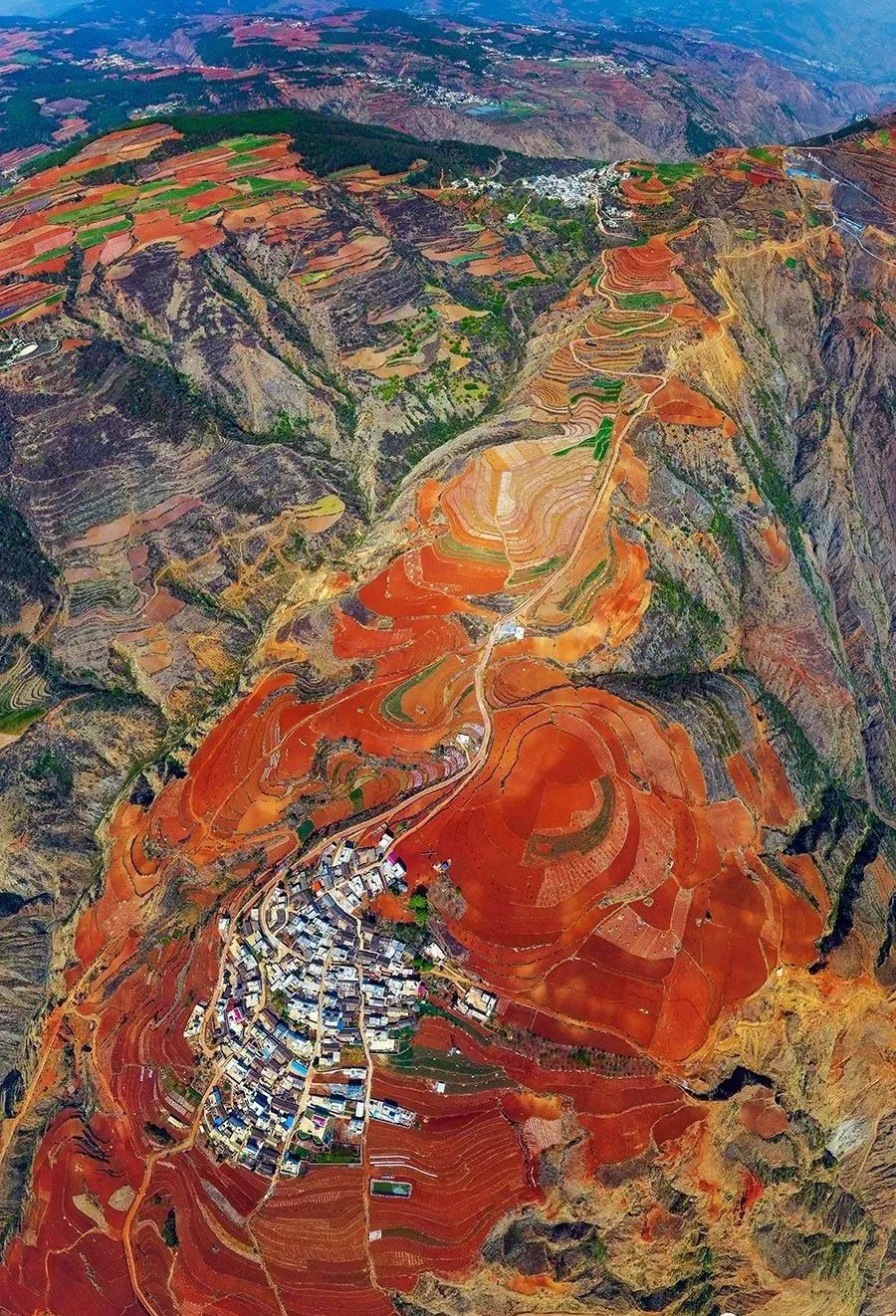 最美东川红土地,用上帝的视角看昆明