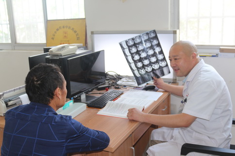 基层乡村医生｜李怀峰：村民的健康是我最大心愿