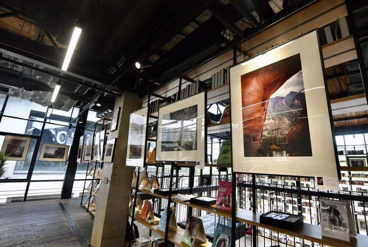 上海最美书店夜晚,上海最美书店地点