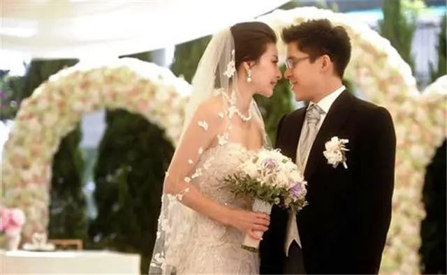 奚梦瑶自曝生活迁就何猷君,奚梦瑶哪一年跟何猷君在一起