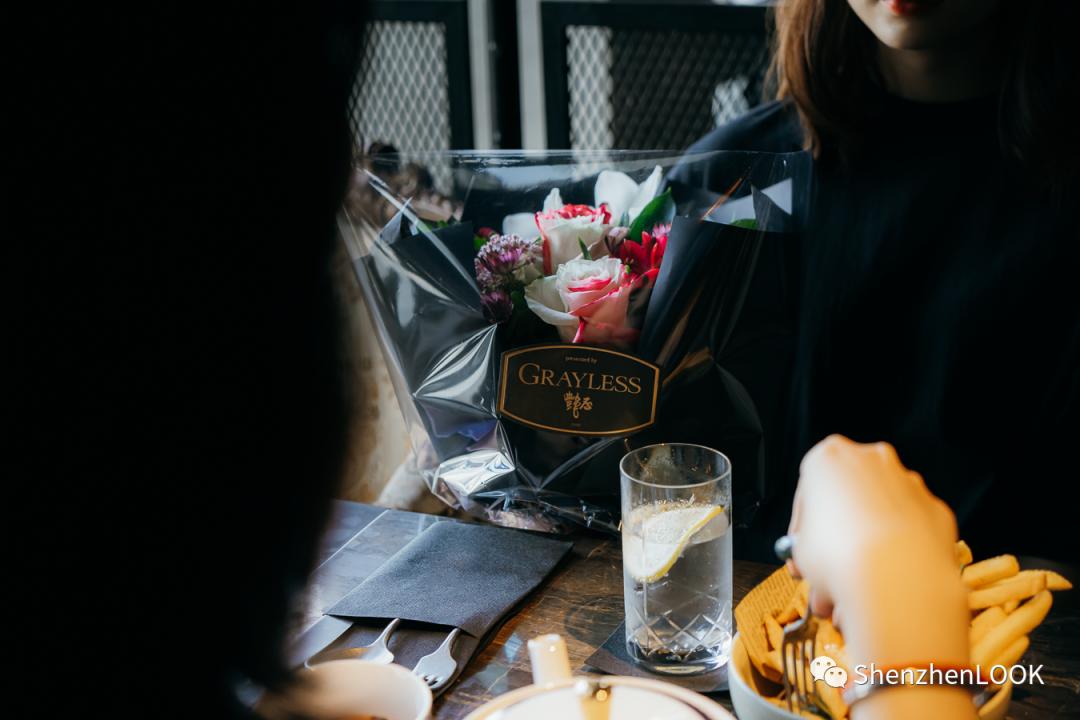 look娣卞湷瀹屾暣瑙嗛,娣卞湷look鑺卞簵