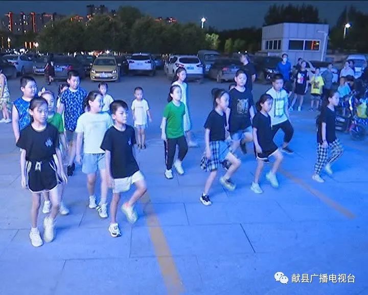 崔旭光：让曳步舞给孩子带去健康快乐