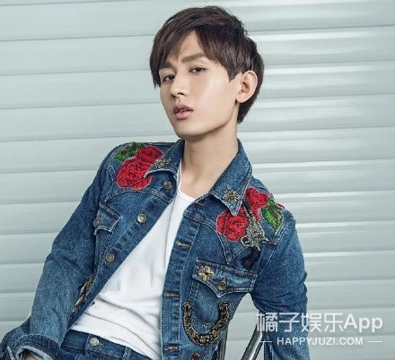 琉璃让成毅受的委屈,琉璃被浇开水后续