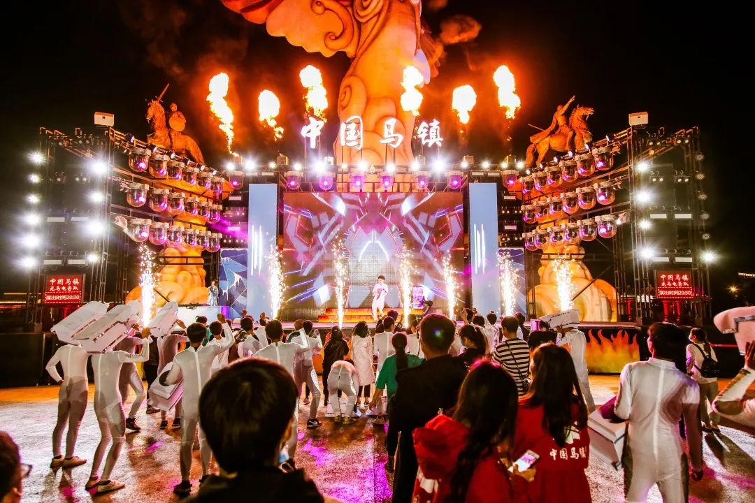 承德到海南三亚旅游线路攻略,天津承德自驾最佳旅游线路