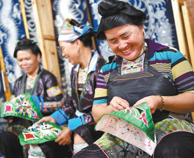 为全球减贫事业探索有益路径