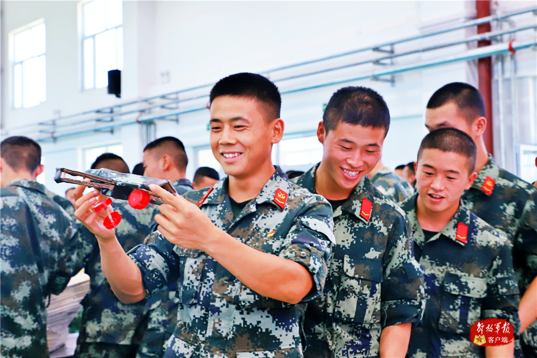 兵哥哥的创意手工,部队特色的手工艺品图片