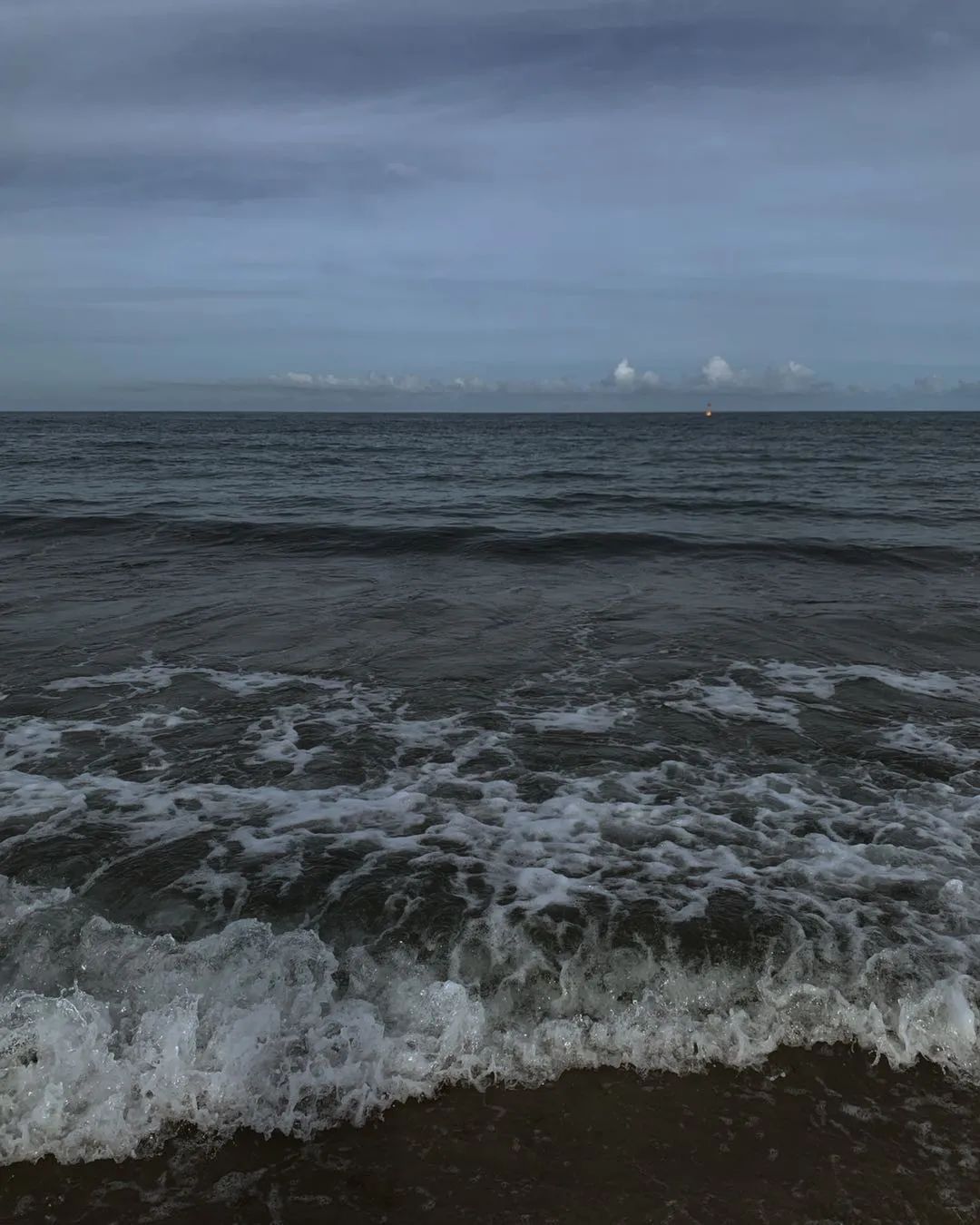 每当夏天又想起了你,每到这个季节就容易想起你