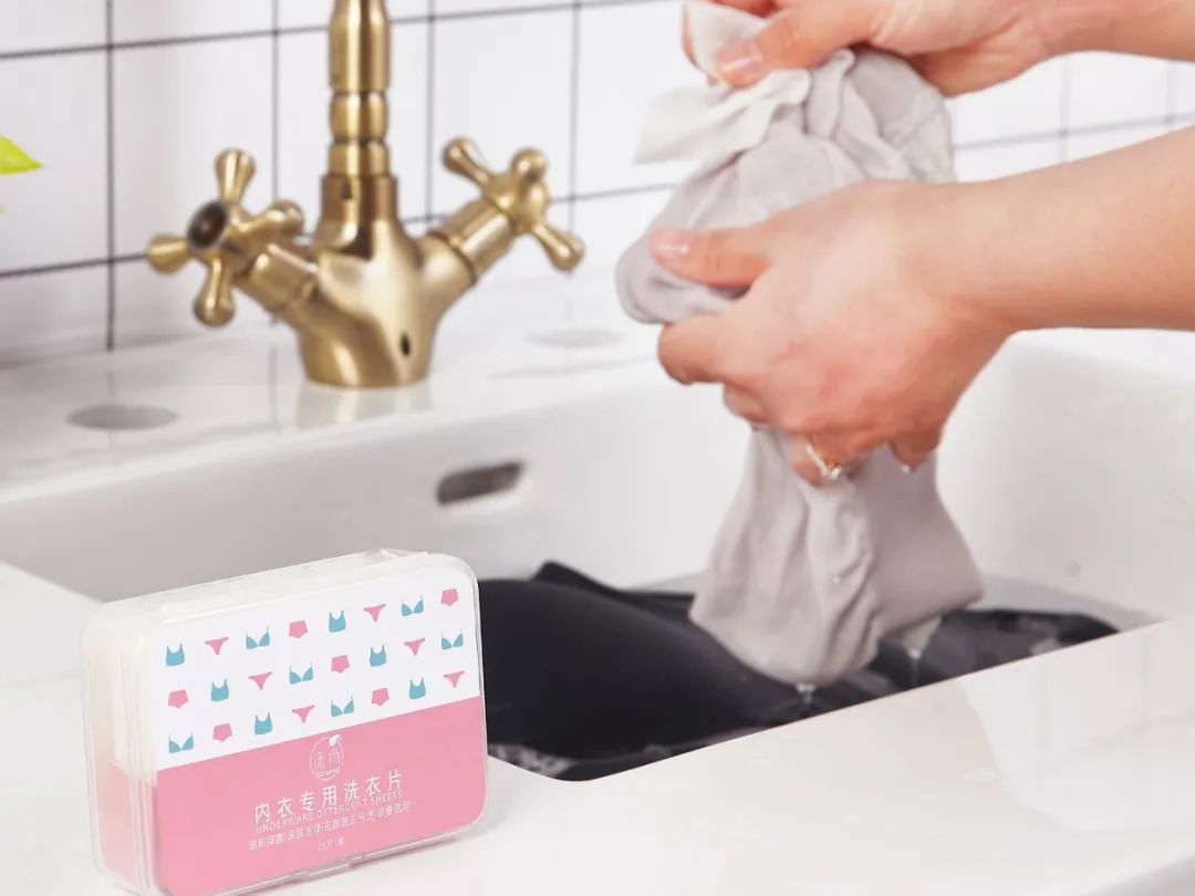 洗衣时加白醋好不好,洗衣时加白醋去静电吗