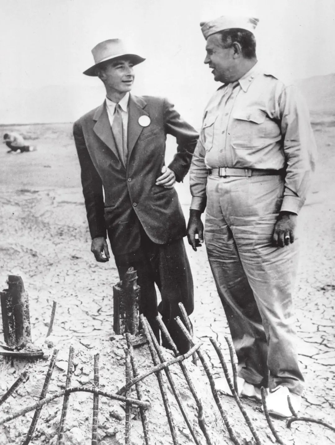 科学家还是灭世者？记那些原*弹子**背后的人