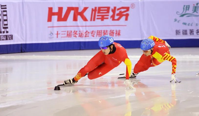 马拉松跑步装备护腕,马拉松专用装备护脚助力