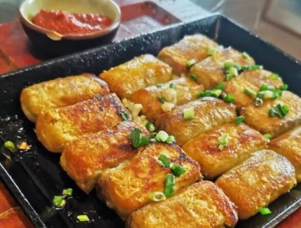 聚餐适合的菜品,小聚招牌炒鸡