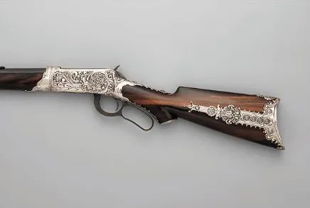 你还不知道？每个女生都想拥有的蒂芙尼，155年前就开始设计*器武**奢侈品了