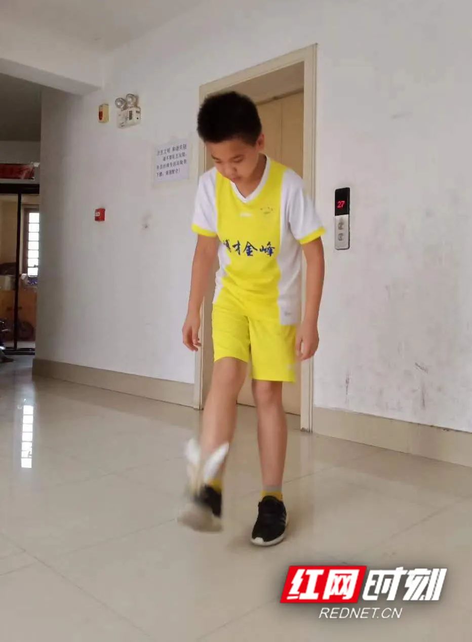 全国毽球小学组冠军,2021湖南青少年足球比赛冠军