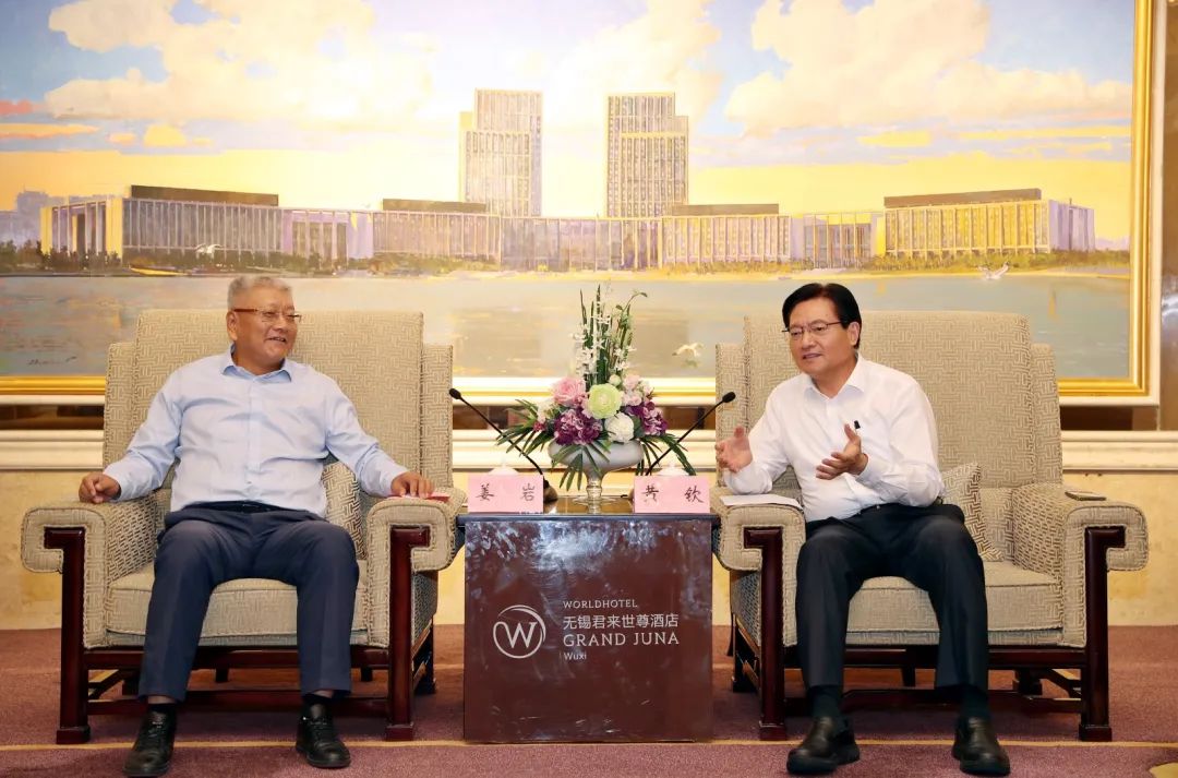 上海期货交易所理事长姜岩,上海期货考察