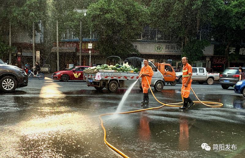 颁奖典礼的获奖人,获奖者颁奖典礼视频