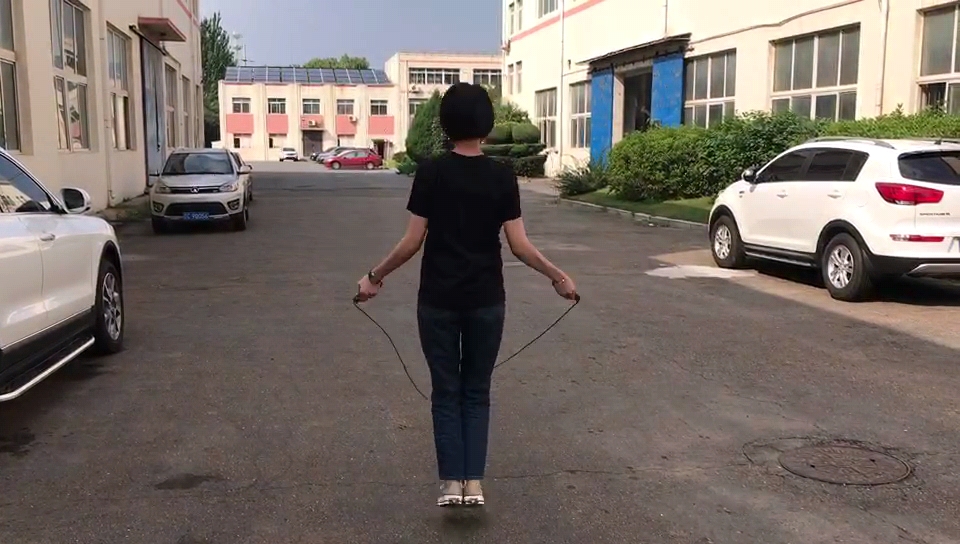 “上班族”运动花样多健身减压受青睐