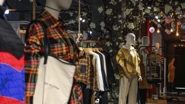 工厂店秋冬上新特卖1折起，关注“上海松江”还有专属折上折！