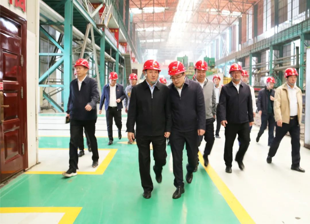 市长到公司检查节后复工工作,市长带队一行到公司回访考察