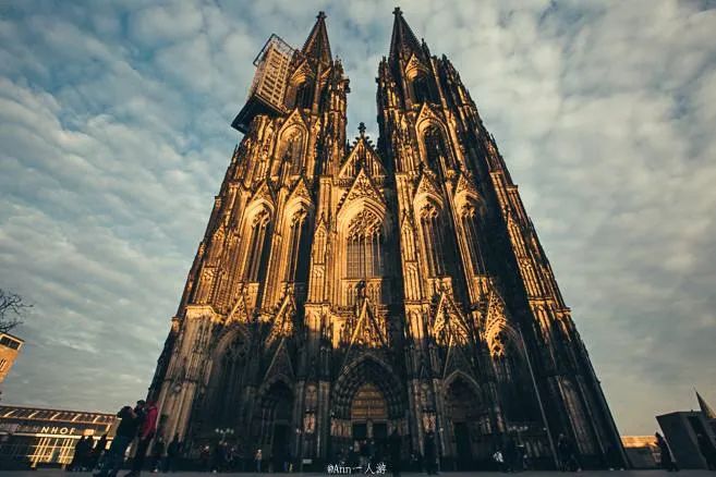 马泰·卡林内斯库|从现代到哥特到浪漫到现代