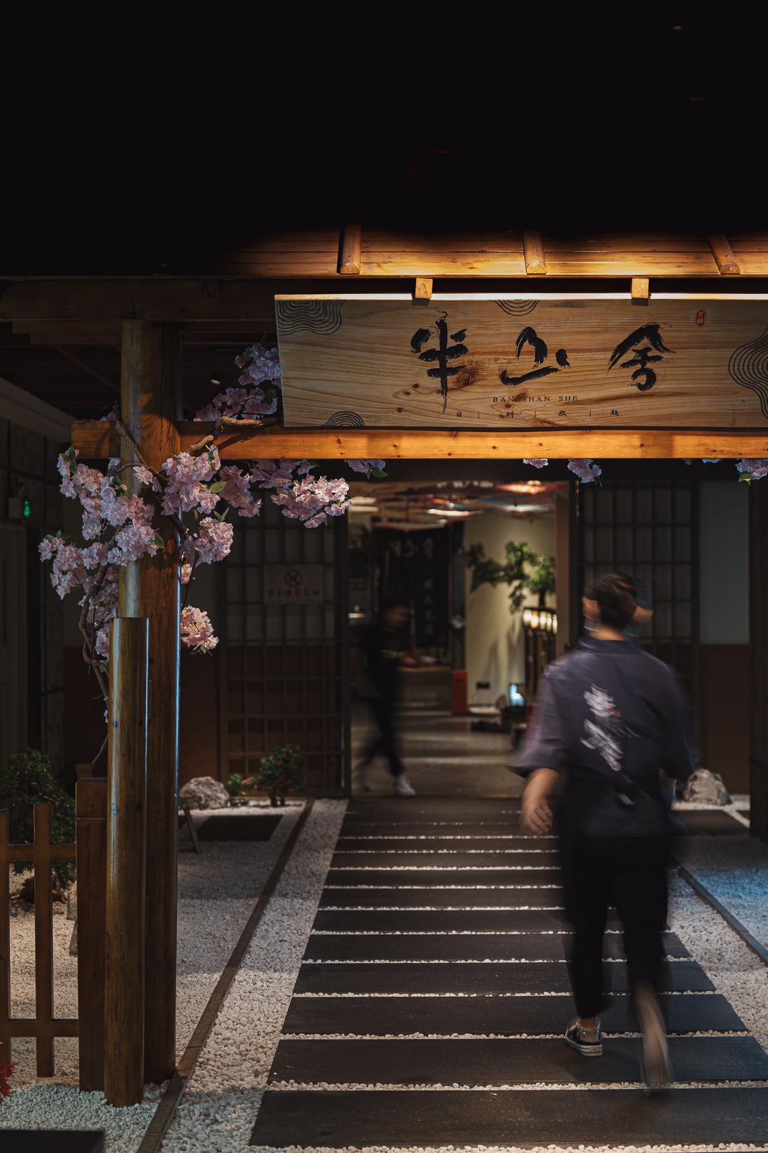 这店再这样搞，会被深圳人吃垮的