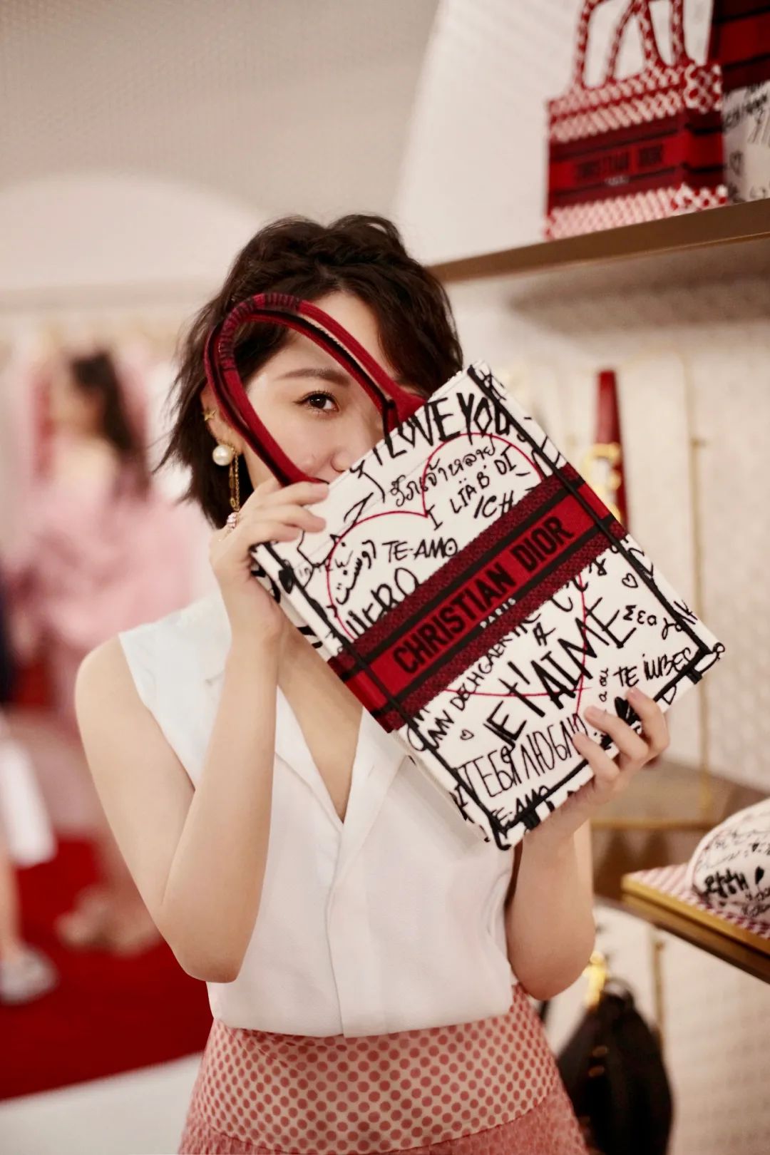 大牌包包为什么都那么丑,这么丑的大牌包包是真的吗