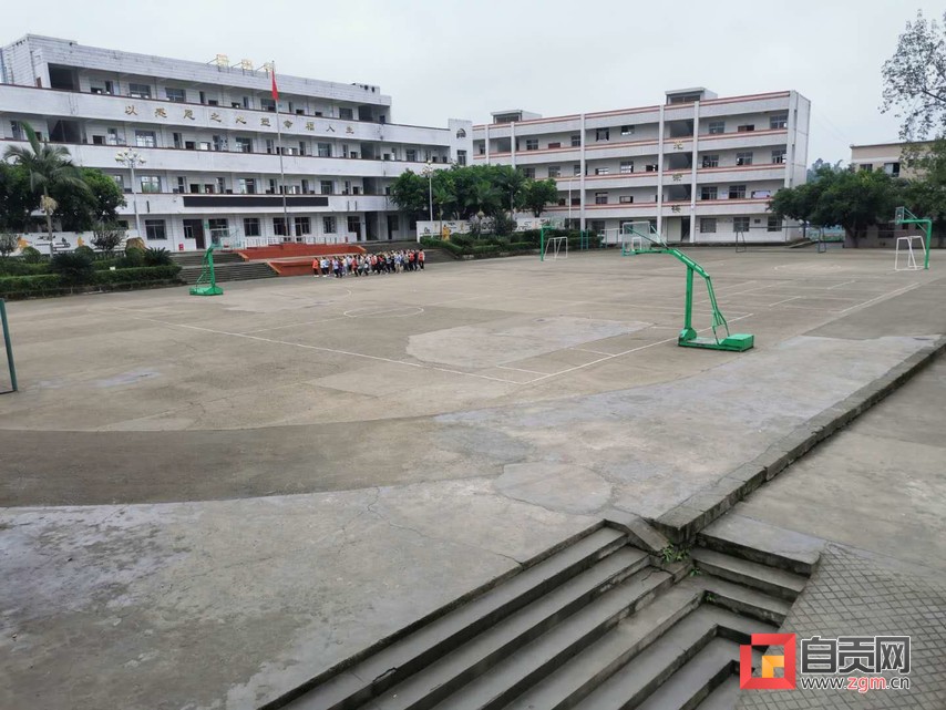 娴峰鐖卞浗浜哄＋鎹愭,娴峰渚ㄨ優鎹愯禒鐗╄祫鍔╁姏